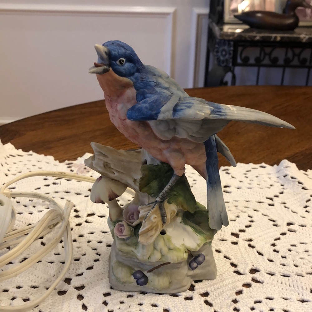 Blue bird singing